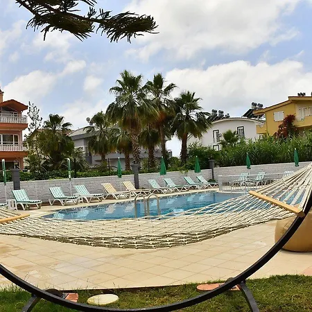 Hotel Nora Side